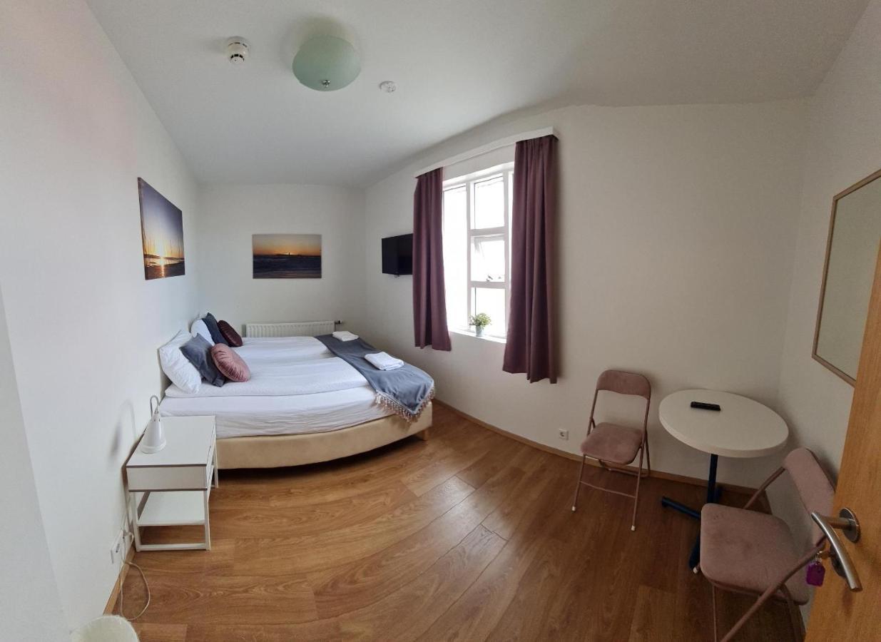 Höfn Guesthouse Extérieur photo