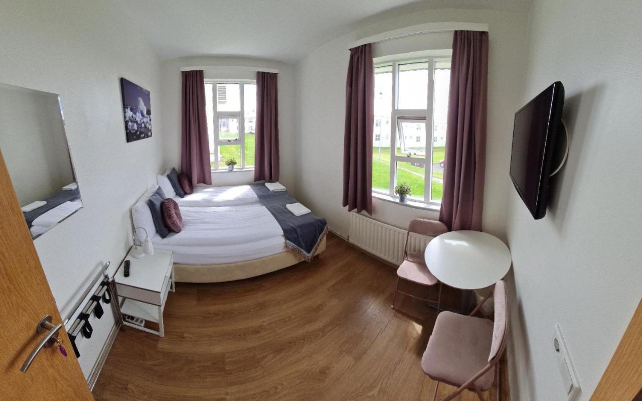 Höfn Guesthouse Extérieur photo